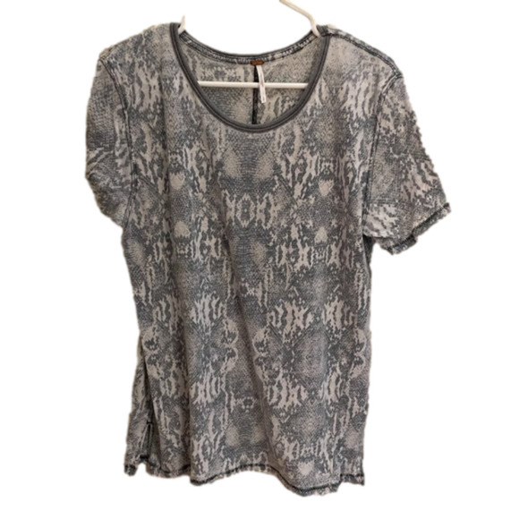 Free People Short Sleeve Print - Picture 1 of 5